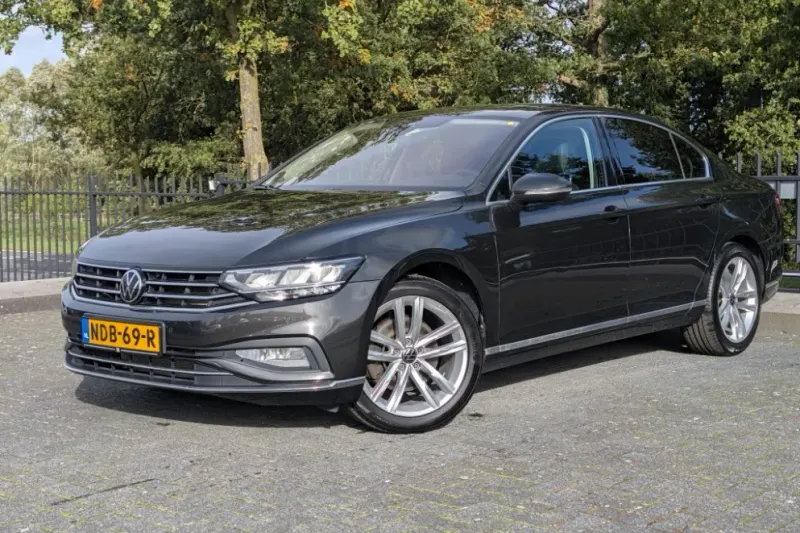 Volkswagen Passat (2021)