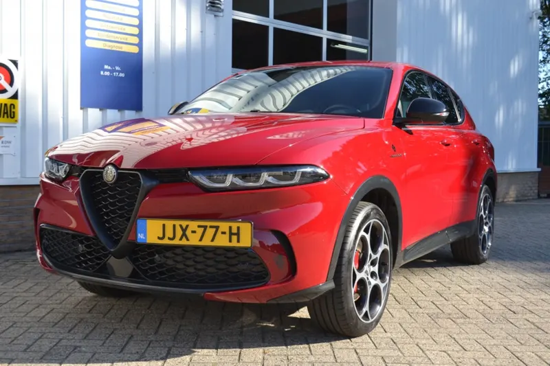 Alfa Romeo Tonale (2023)