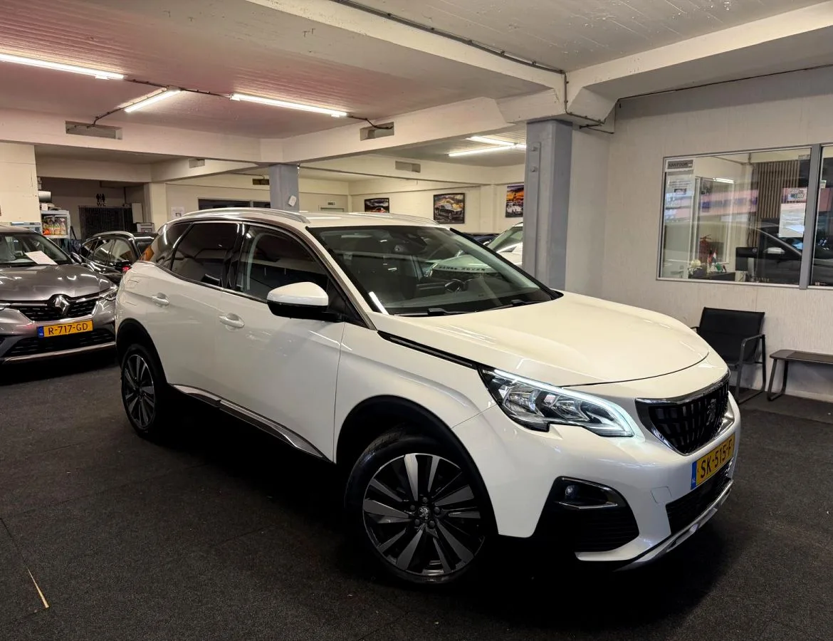 Peugeot 3008 (2018) — foto 1