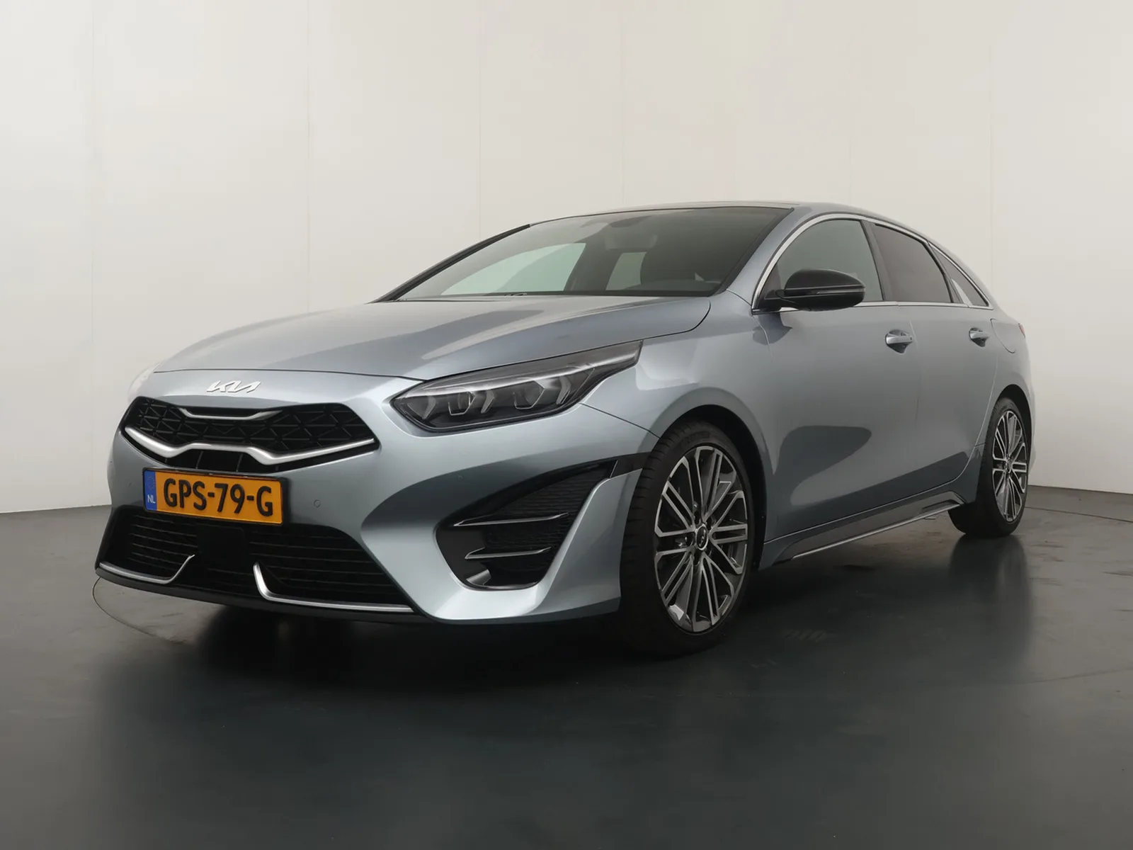 Kia ProCeed (2024) — foto 1