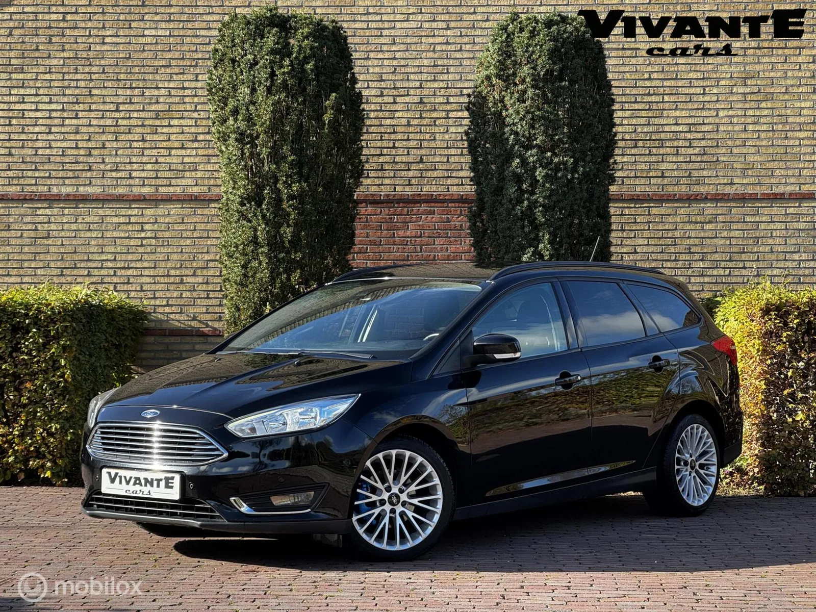 Ford Focus (2018) — foto 1