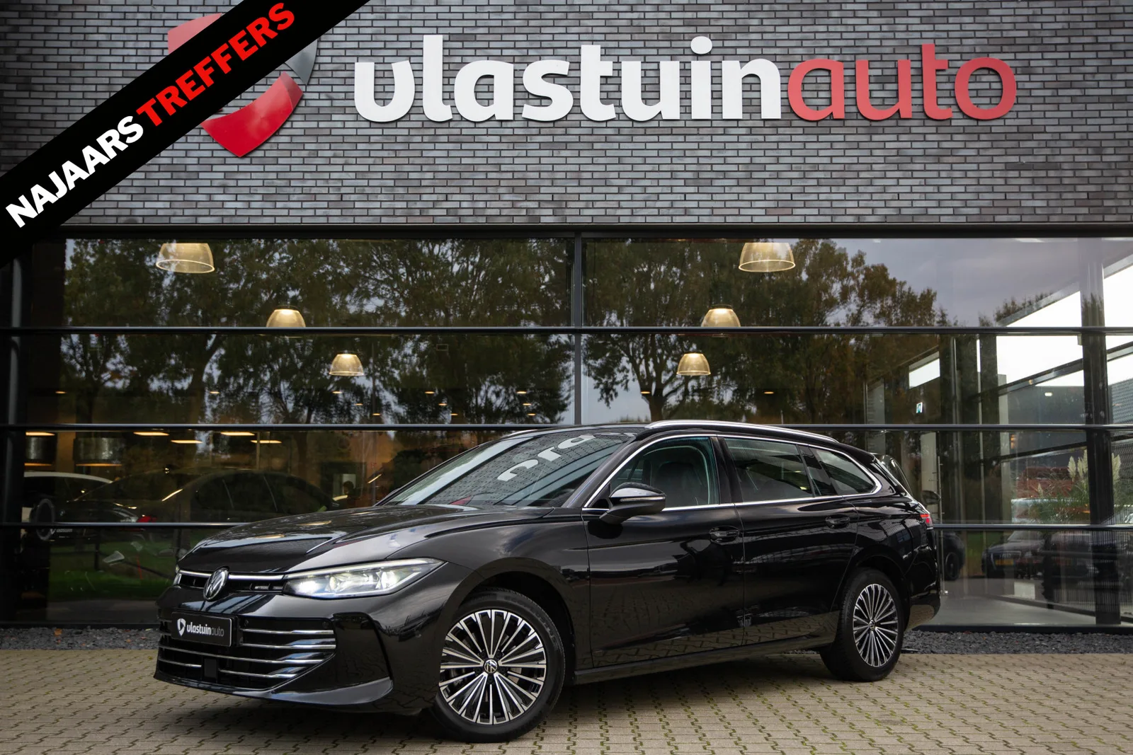 Volkswagen Passat (2024) — foto 1