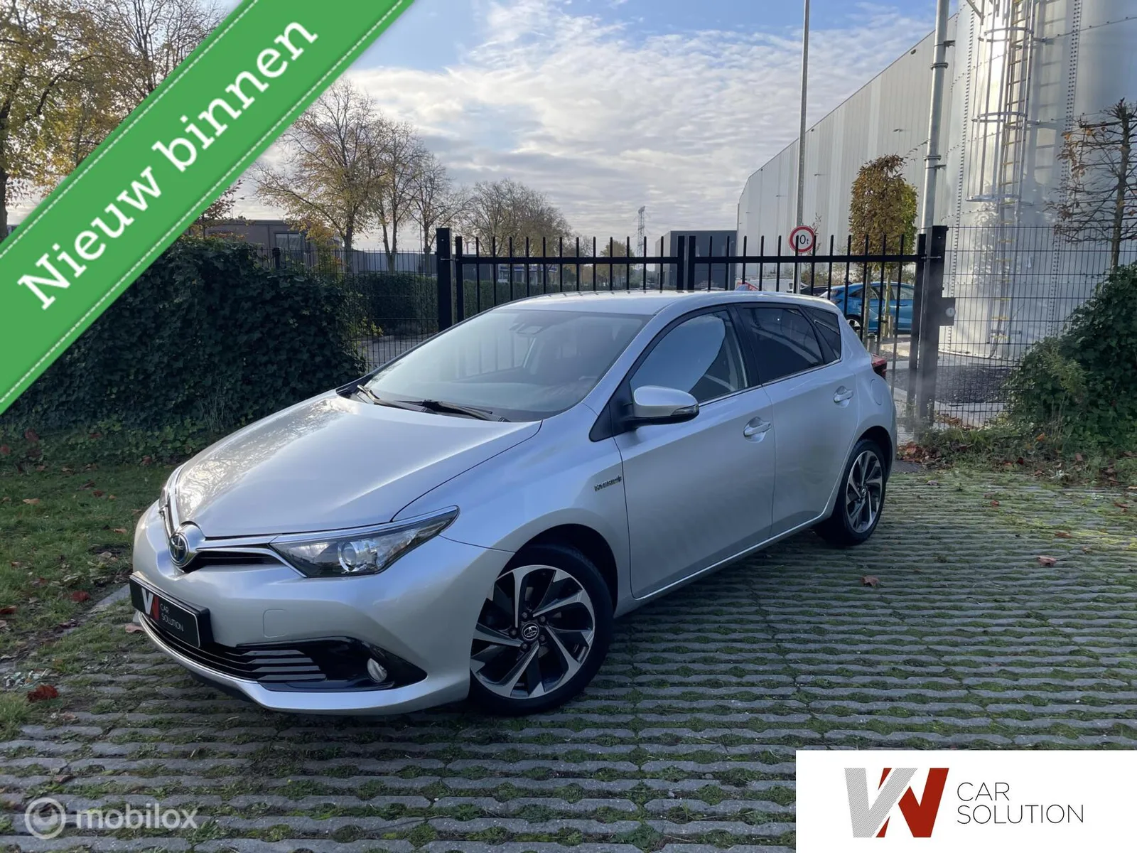 Toyota Auris (2018) — foto 1