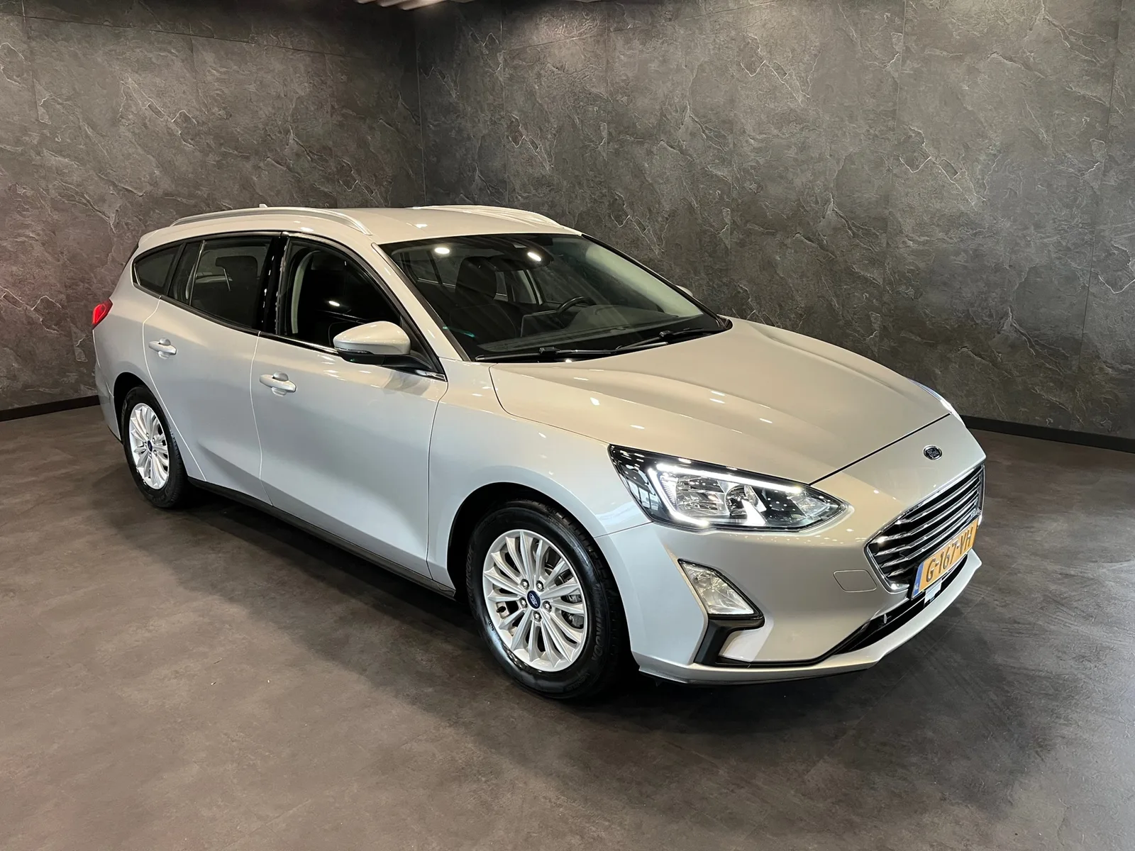 Ford Focus (2019) — foto 1