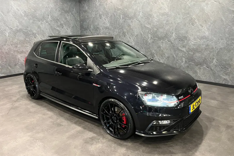 Volkswagen Polo (2016)