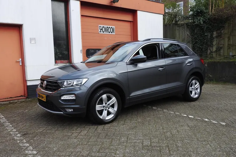 Volkswagen T-Roc (2018)