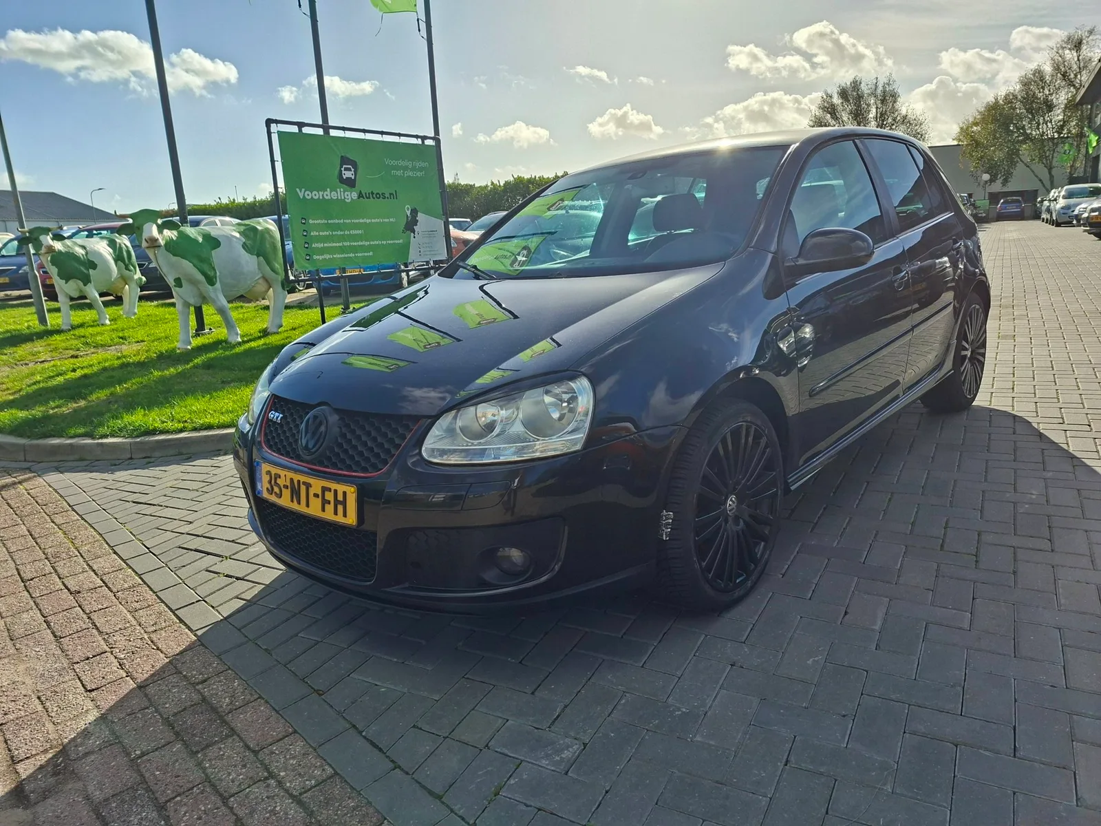 Volkswagen Golf (2004) — foto 1