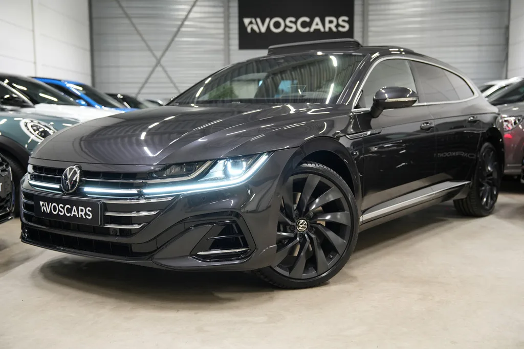 Volkswagen Arteon Shooting Brake (2021) — foto 1