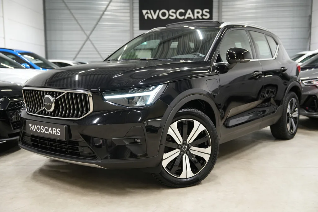 Volvo XC40 (2022) — foto 1