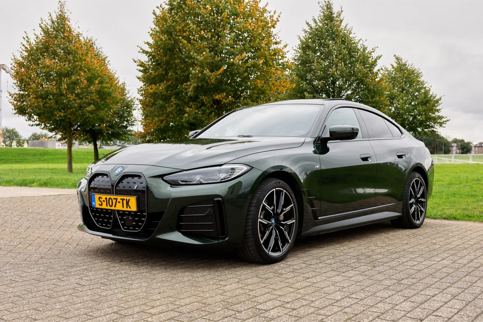 BMW i4 (2023) — foto 1