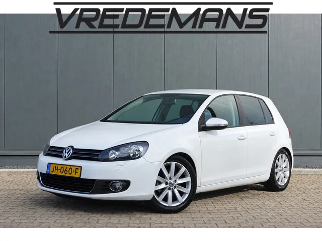 Volkswagen Golf (2010) — foto 1