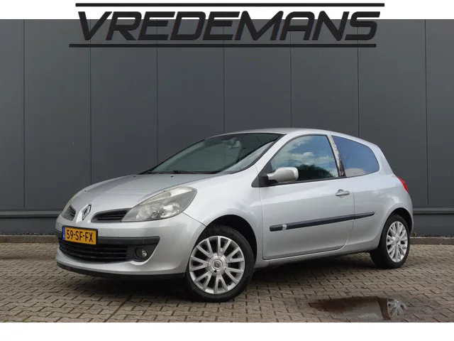 Renault Clio (2005) — foto 1