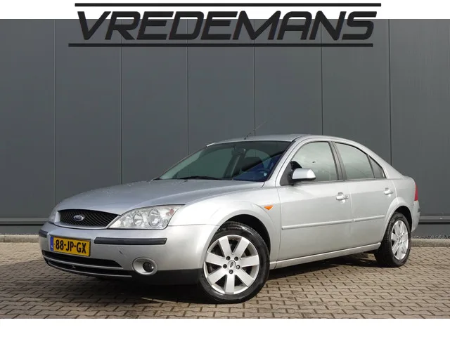 Ford Mondeo (2002) — foto 1