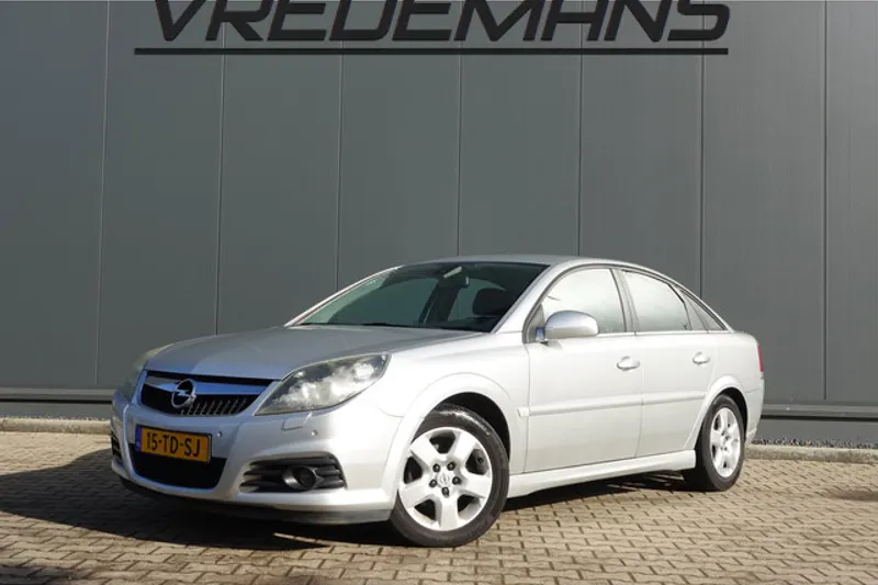 Opel Vectra (2006)