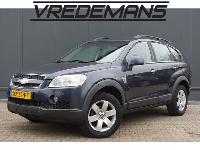 Chevrolet Captiva (2008) — foto 1
