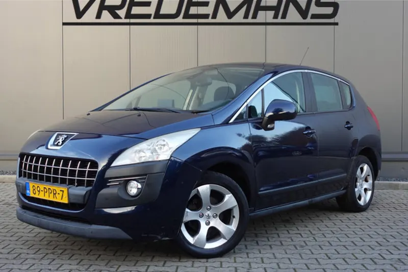 Peugeot 3008 (2011)
