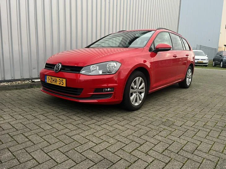 Volkswagen Golf (2015) — foto 1
