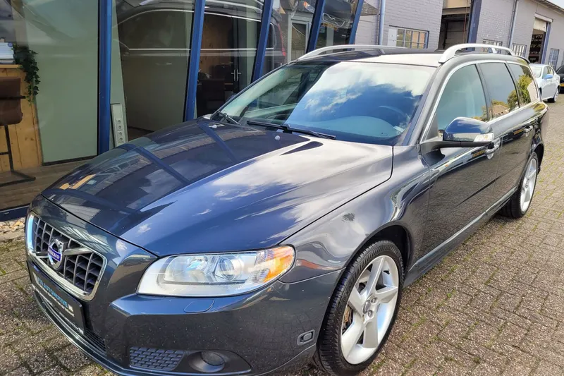 Volvo V70 (2009)