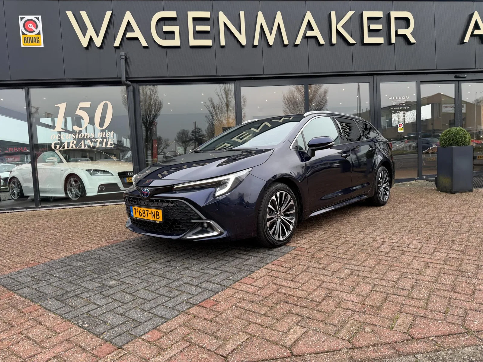 Toyota Corolla (2023) — foto 1
