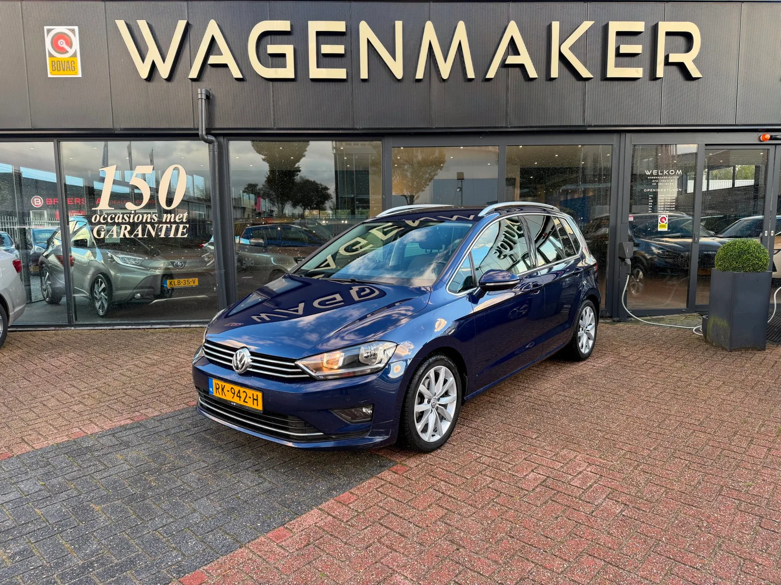 Volkswagen Golf Sportsvan (2017) — foto 1
