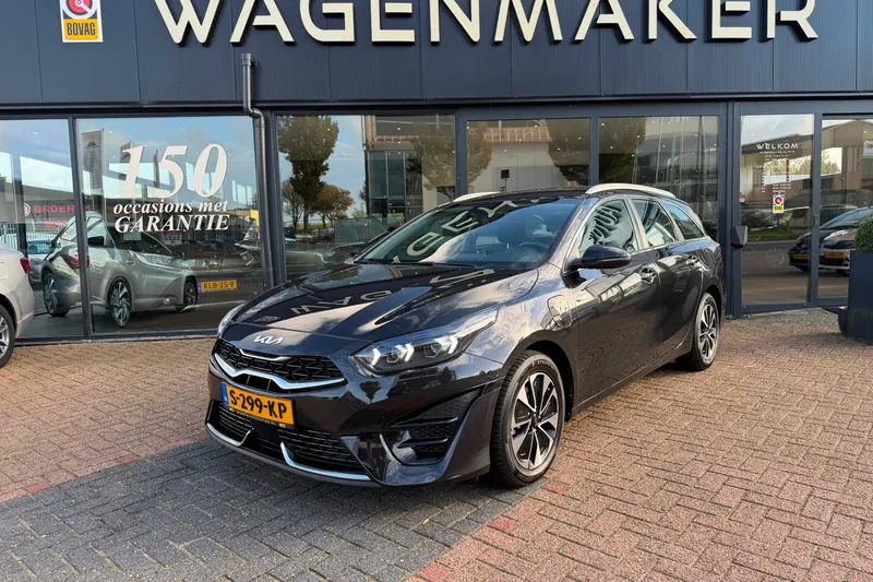 Kia Ceed (2023)