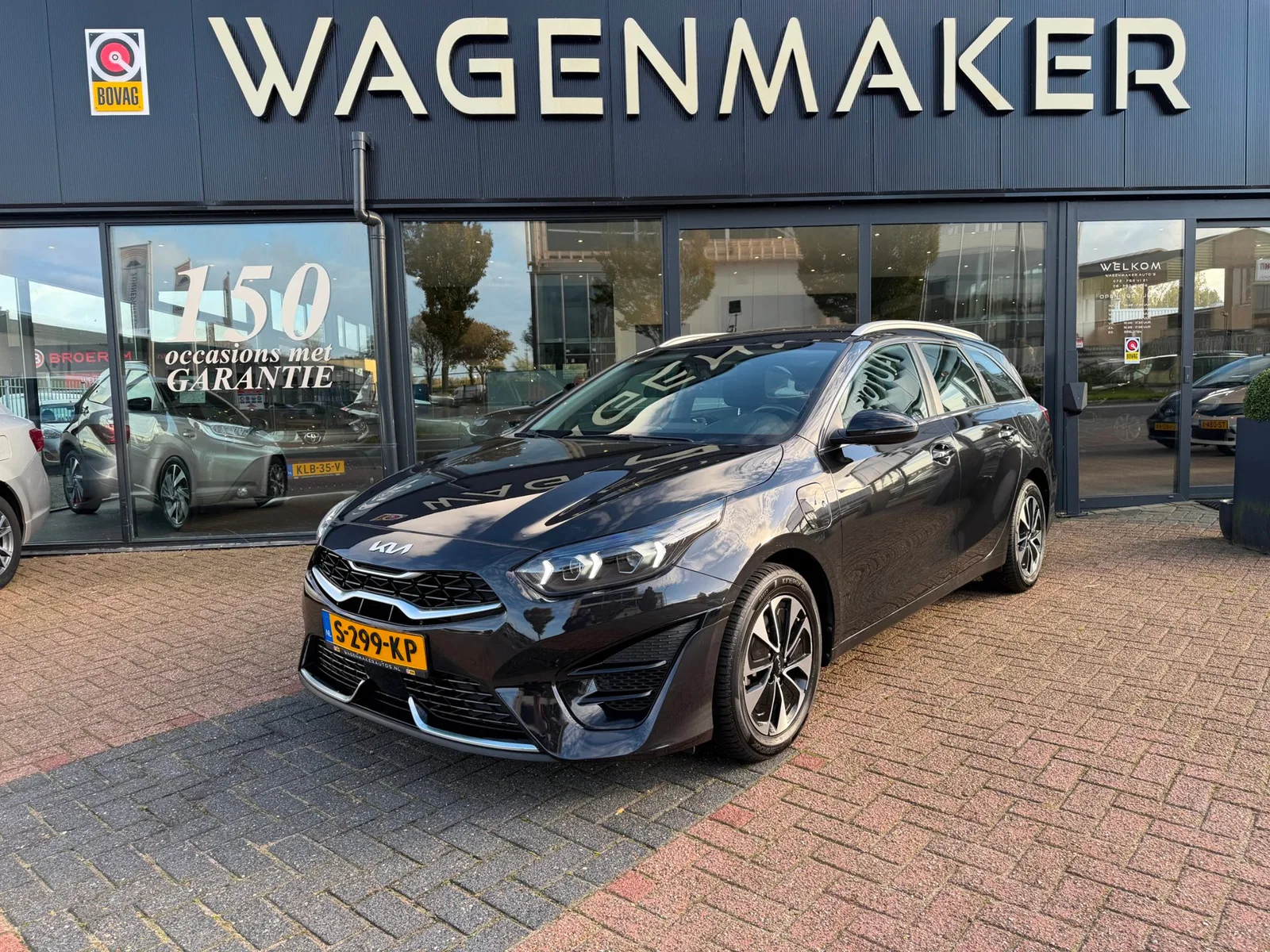 Kia Ceed (2023) — foto 1