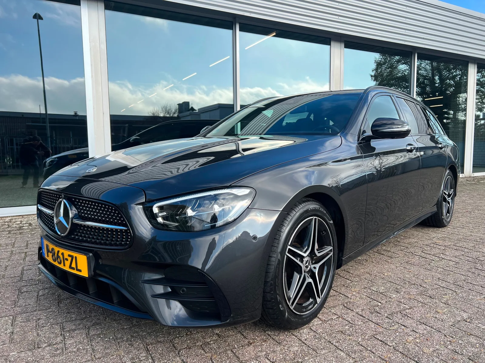 Mercedes-Benz E-Klasse (2022) — foto 1