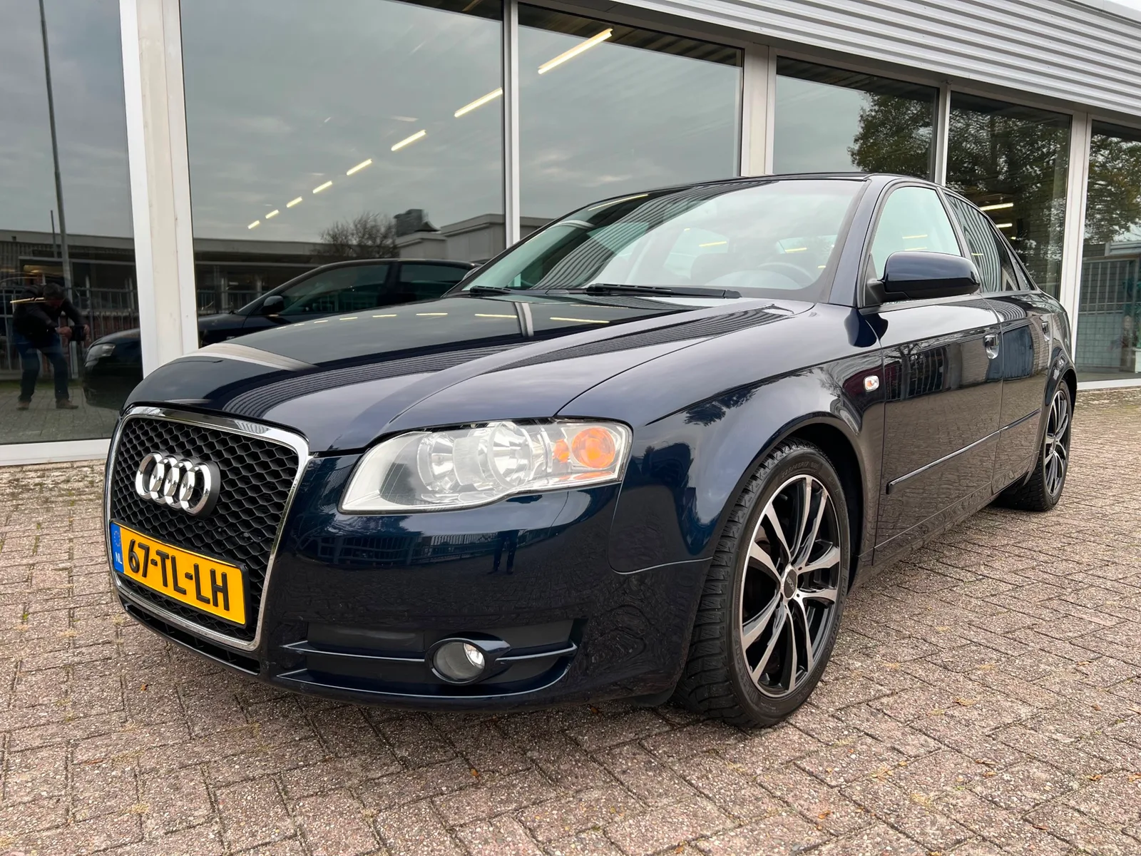 Audi A4 (2006) — foto 1