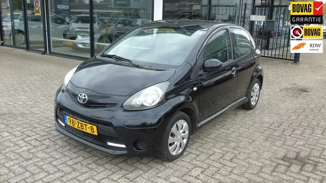 Toyota Aygo (2012) — foto 1