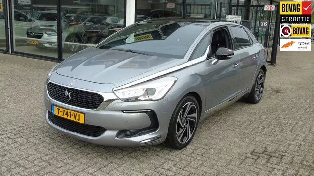 DS 5 (2017) — foto 1