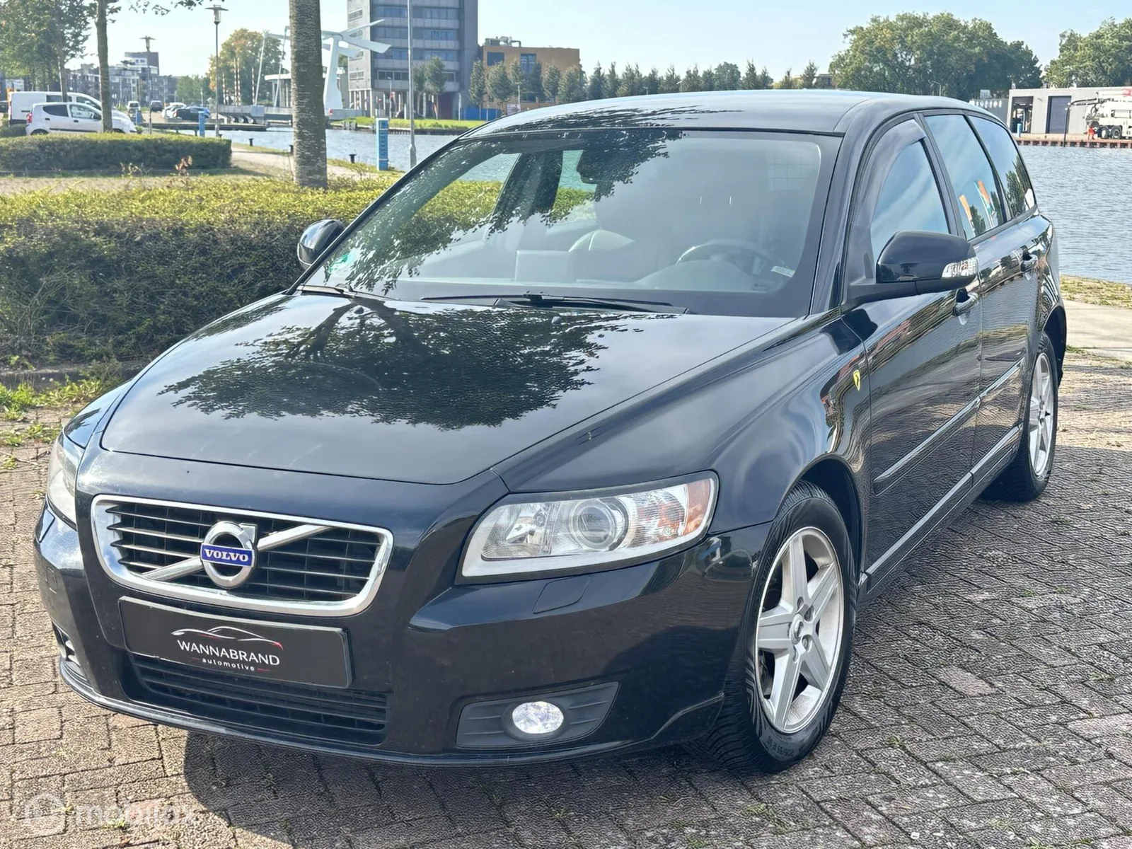 Volvo V50 (2012) — foto 1