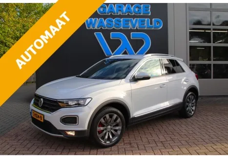 Volkswagen T-Roc (2018) — foto 1