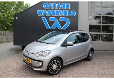 Volkswagen Up! (2013) — foto 1