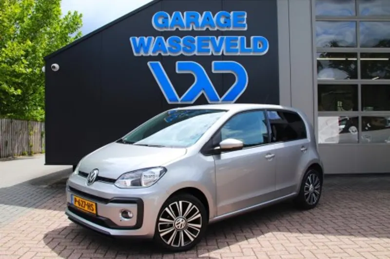 Volkswagen Up! (2017)