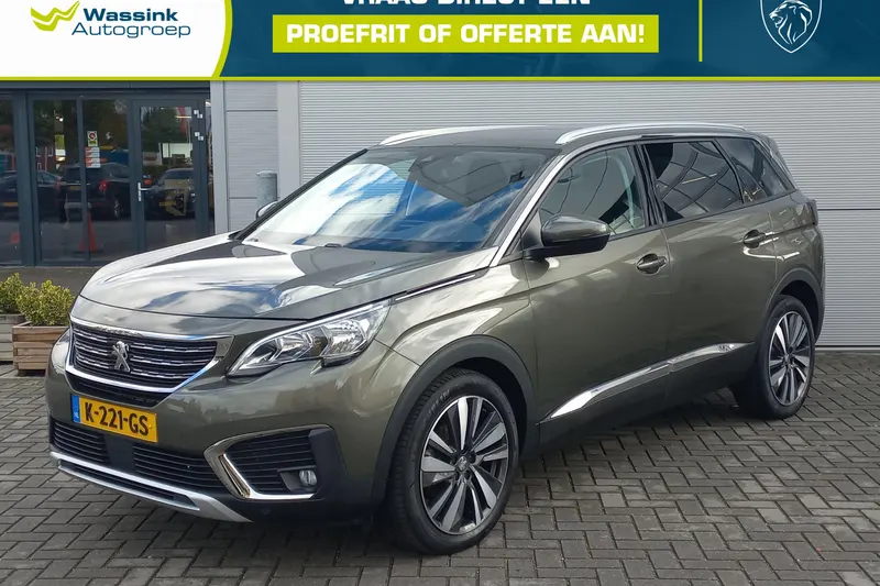 Peugeot 5008 (2021)