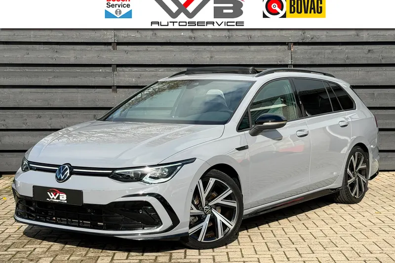 Volkswagen Golf (2022)