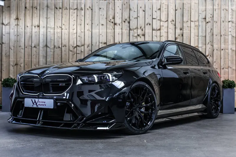 BMW M5 (2025)