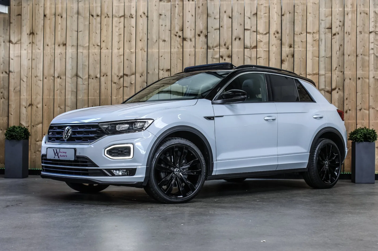 Volkswagen T-Roc (2021) — foto 1