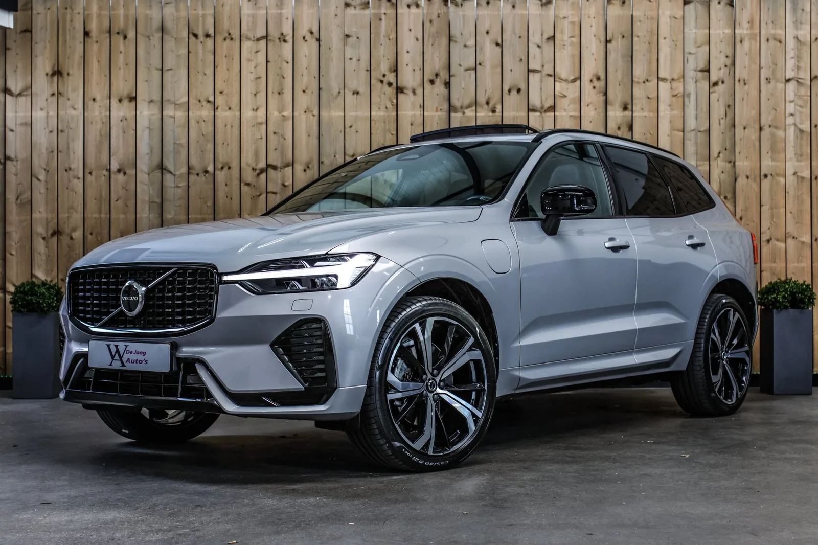 Volvo XC60 (2021) — foto 1