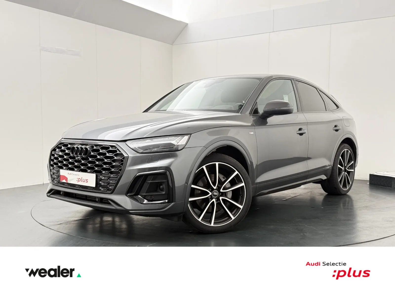 Audi Q5 Sportback (2023) — foto 1