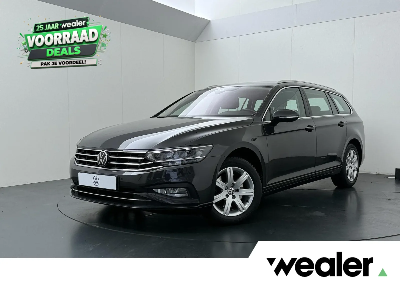 Volkswagen Passat (2022) — foto 1