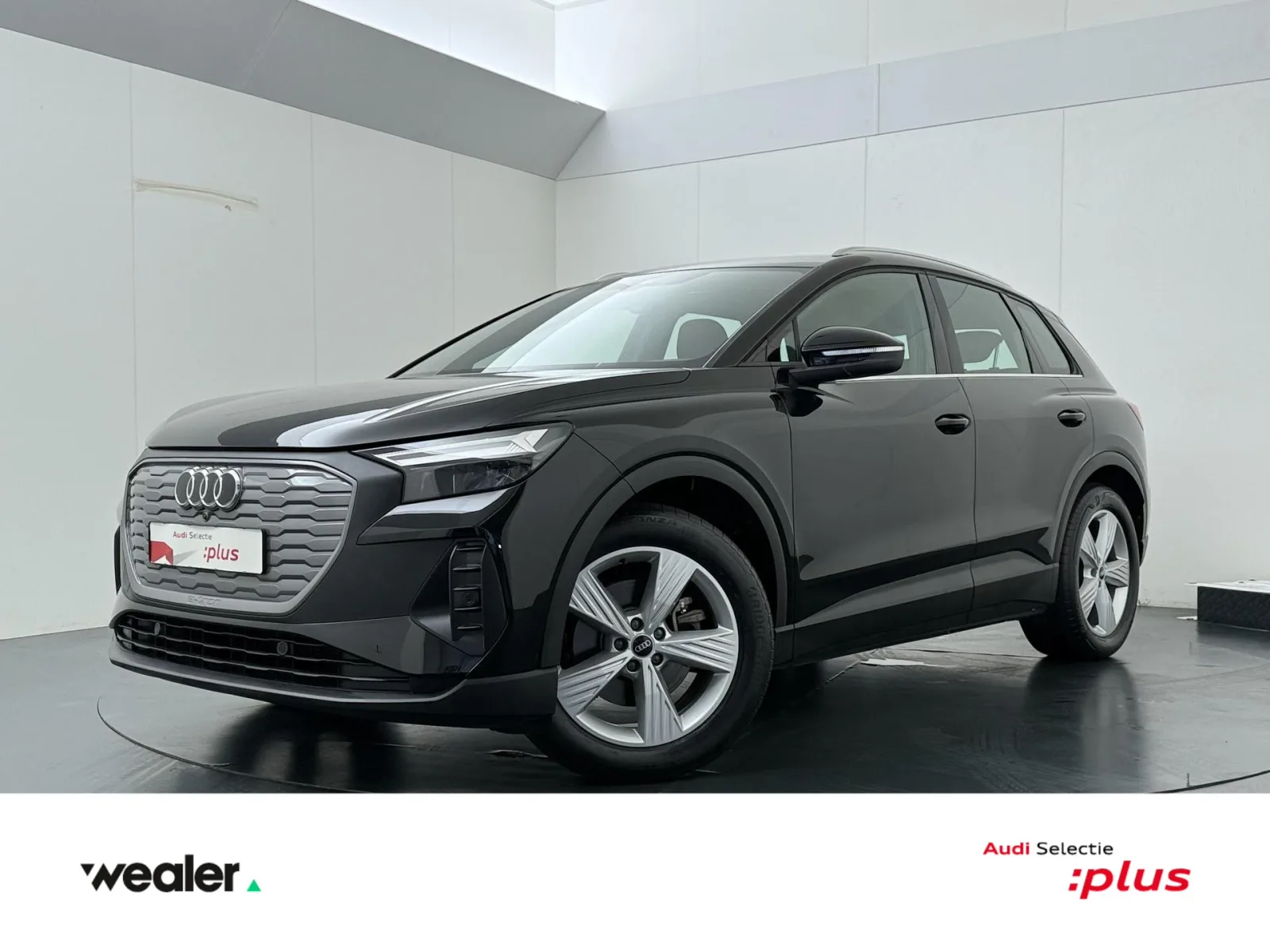 Audi Q4 e-tron (2021) — foto 1