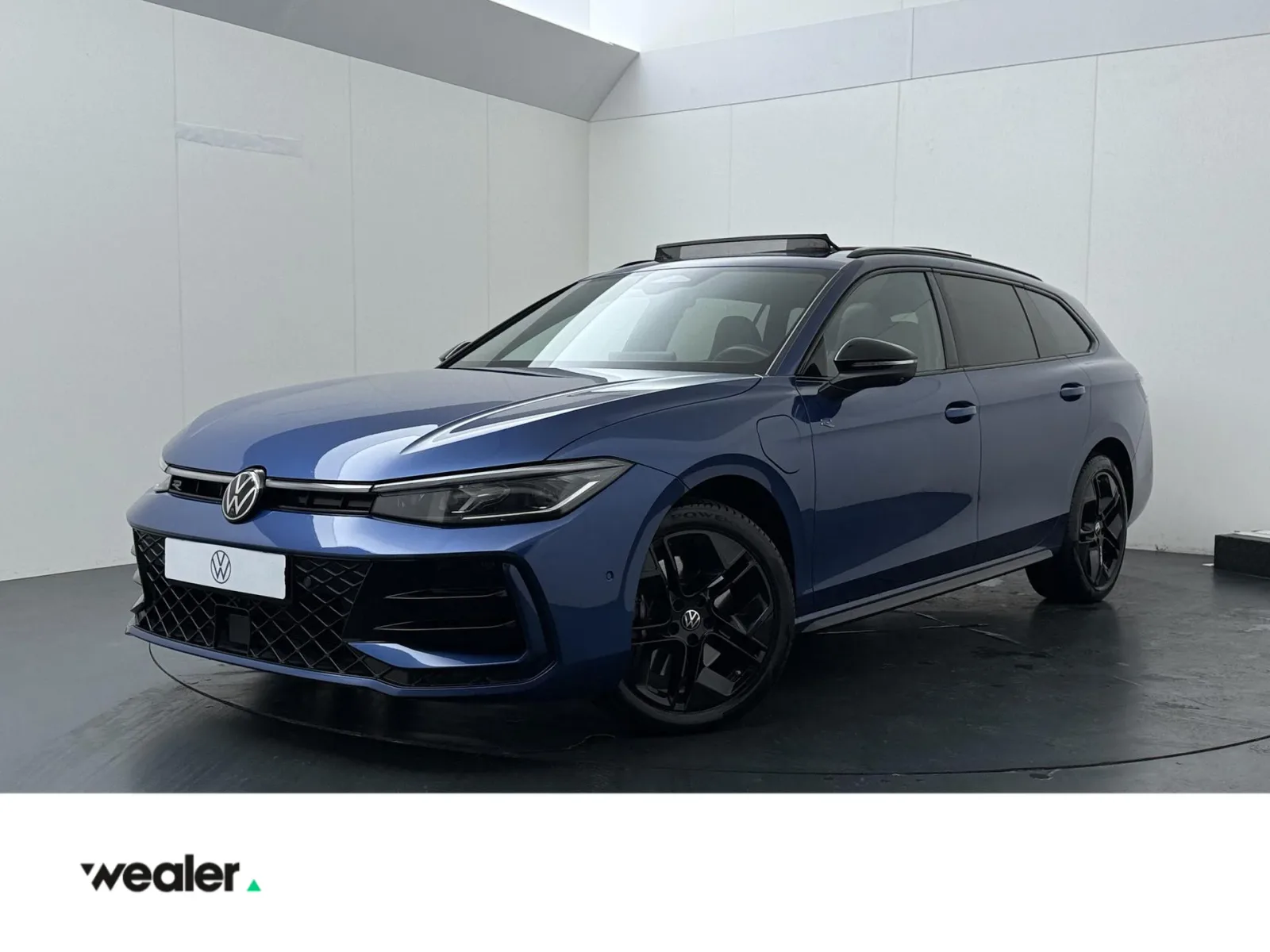 Volkswagen Passat (2025) — foto 1