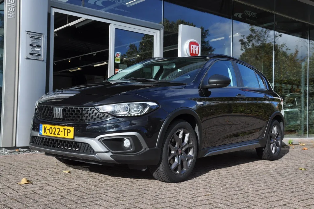 Fiat Tipo Cross (2021) — foto 1