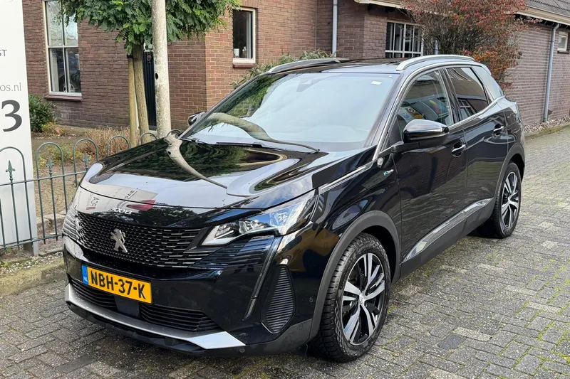 Peugeot 3008 (2021)