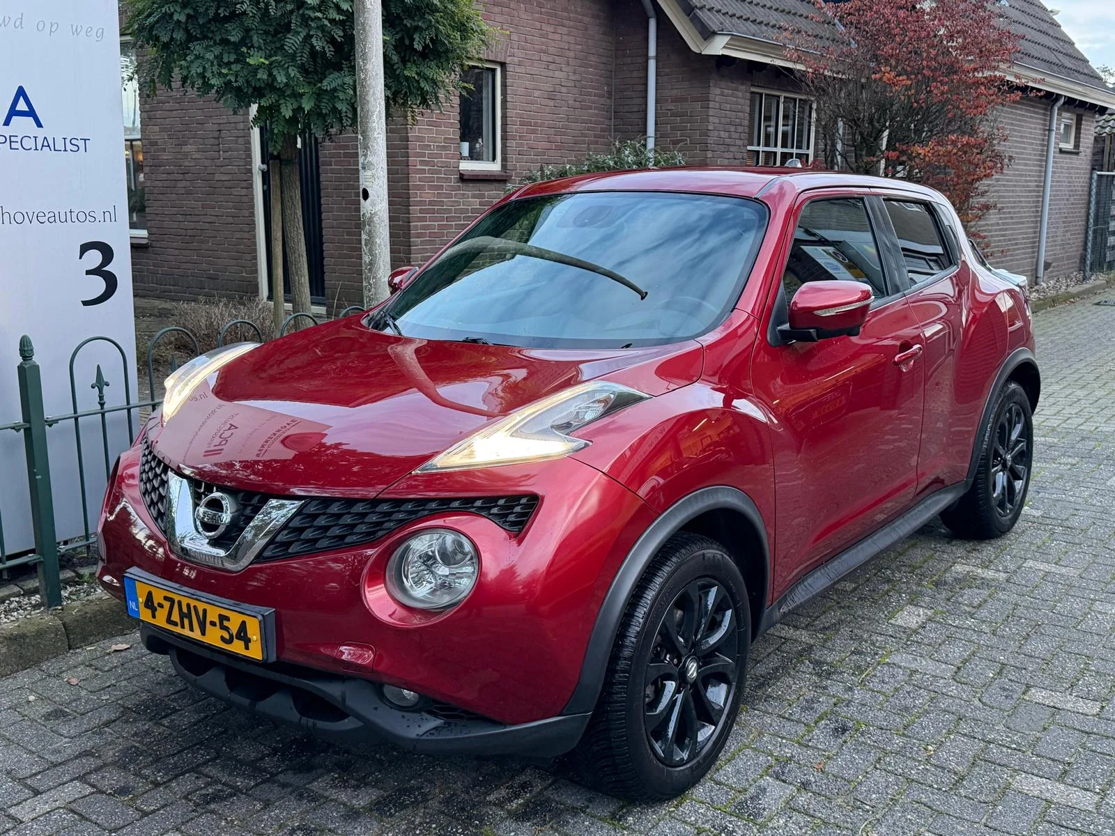 Nissan Juke (2015) — foto 1