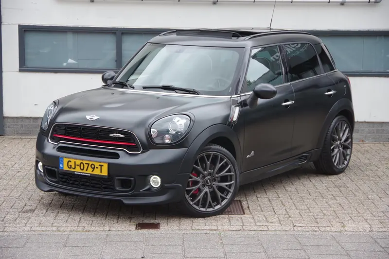 MINI Countryman (2015)