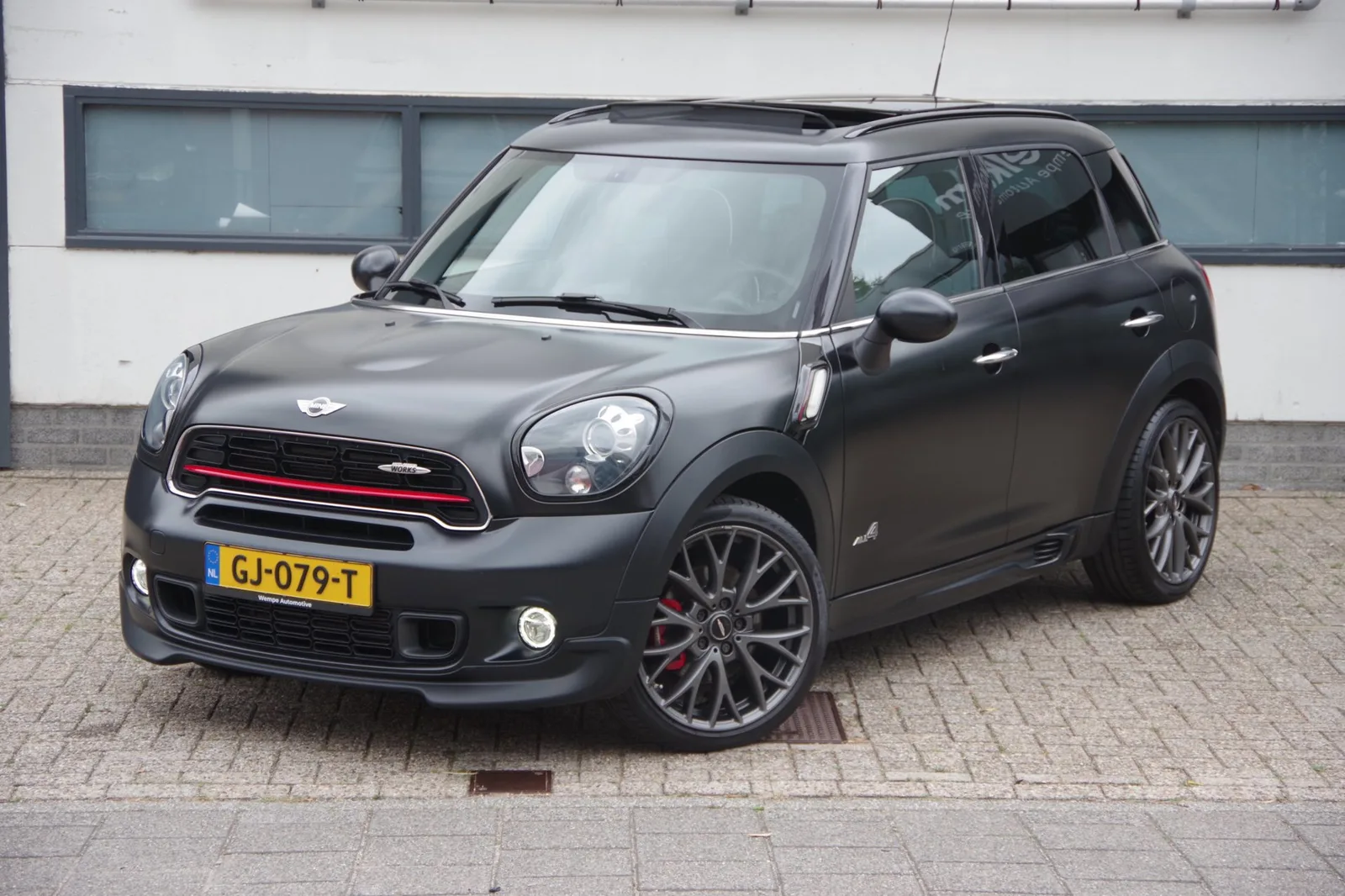 MINI Countryman (2015) — foto 1