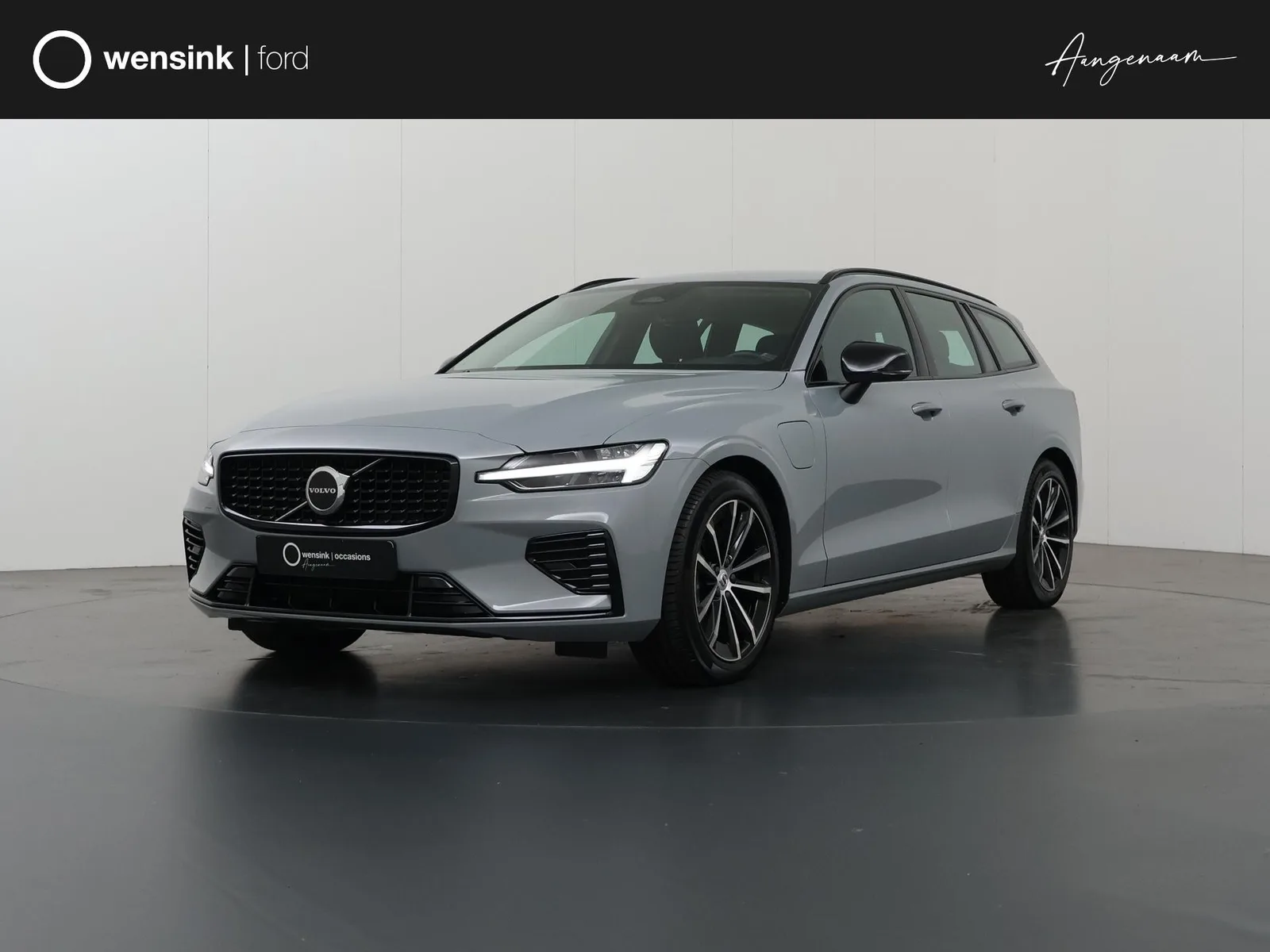 Volvo V60 (2024) — foto 1