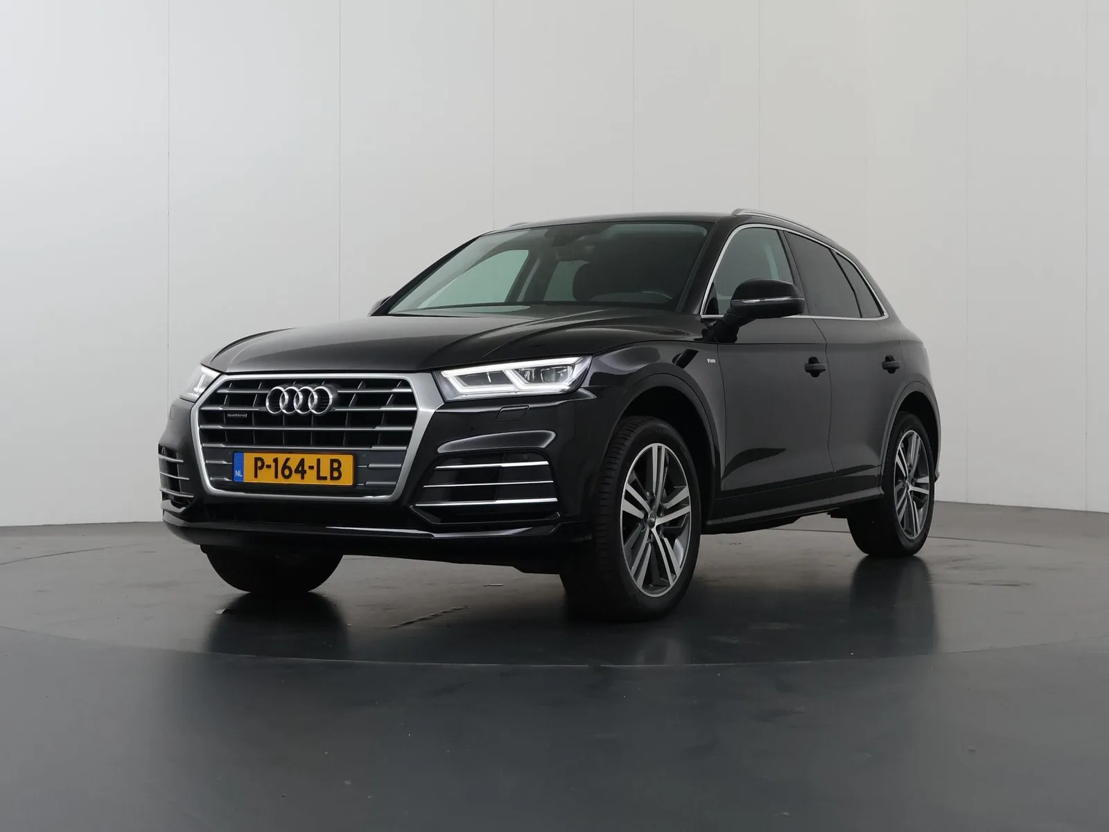 Audi Q5 (2017) — foto 1
